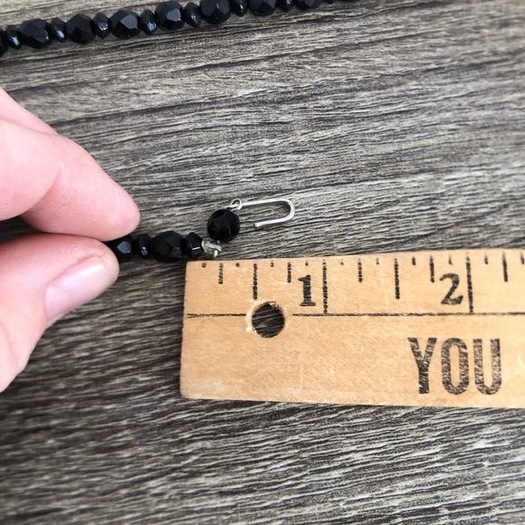 Vtg Black Glass Faceted Beaded Necklace - Picture 11 of 11